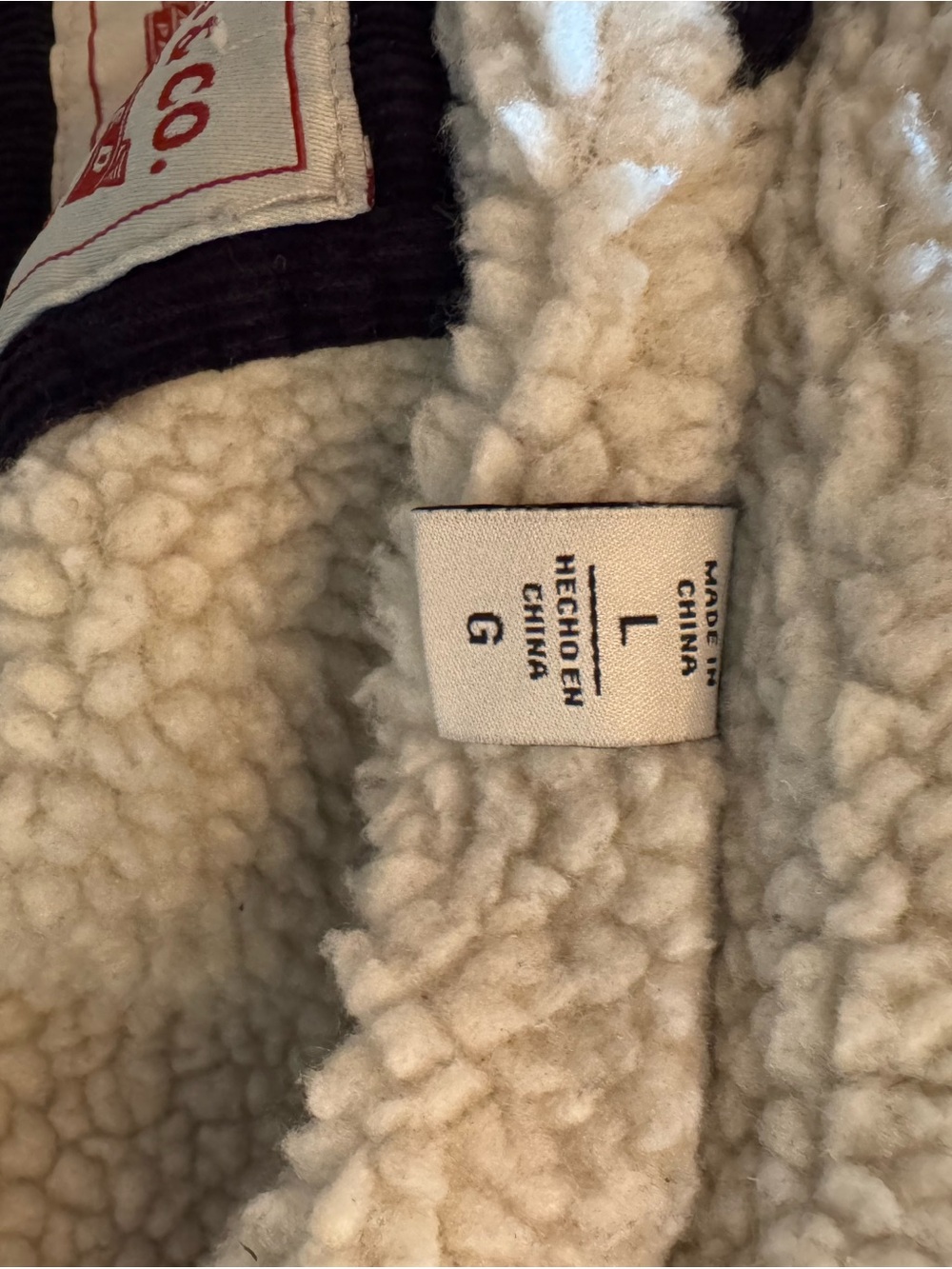 Levi's Navy Corduroy Jacket with Cream Sherpa lining - Picture 5 of 9